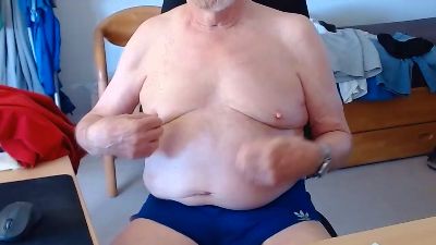 oldie76 webcam model stream image