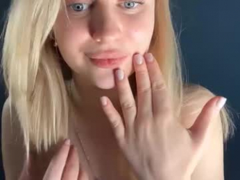 skyeveil webcam model stream image