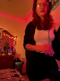 Nina-Chick777 webcam stripchat model stream image