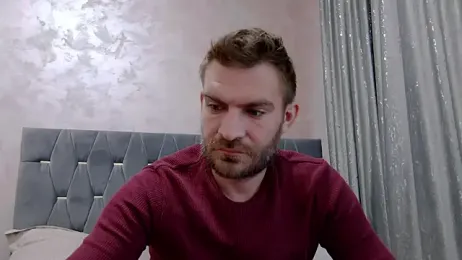 10in_deluxe webcam stripchat model stream image