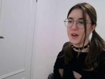 Sweet-Astarte webcam model stream image