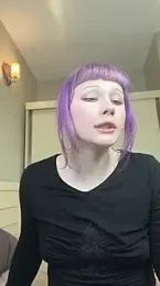 AlexaGudz webcam stripchat model stream image