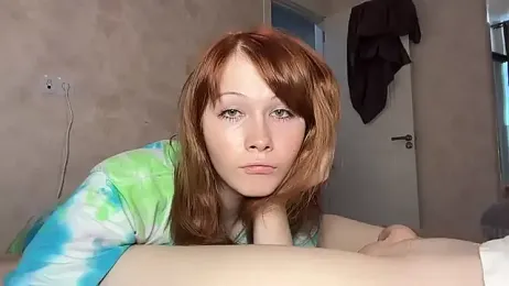 AlexaGudz webcam stripchat model stream image