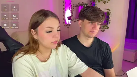 RobertAndLinela webcam model stream image