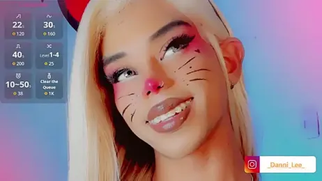 DanniLee_ webcam model stream image