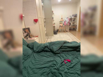 YuGoVi webcam model stream image