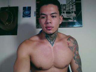 Lucifer Starr webcam flirt4free model stream image