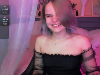 Gina Dawson webcam flirt4free model stream image