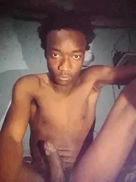 Maxmandick9 webcam model stream image