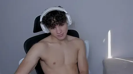 laurent_nova webcam model stream image