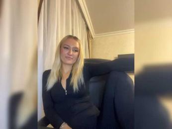 44enji webcam model stream image