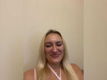 44enji webcam model stream image