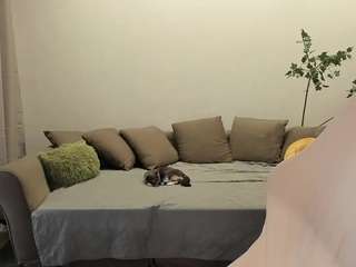 hersilia webcam model stream image