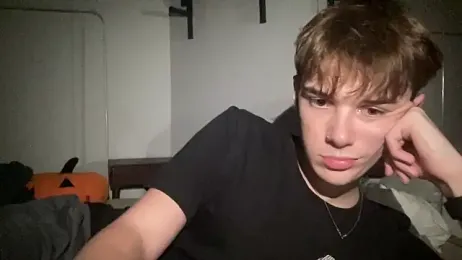 Milk_Guy webcam model stream image