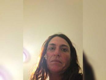 Clocry webcam model stream image