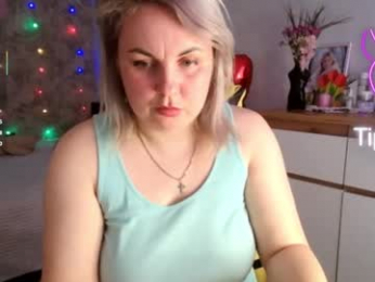 mari_77777 webcam model stream image