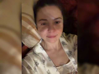 HelgaLeo webcam model stream image