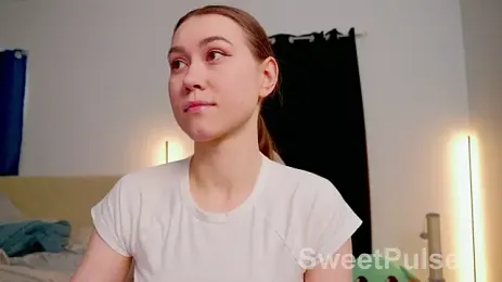 SweetPulse webcam model stream image