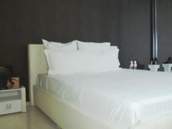 hefner_girl webcam model stream image