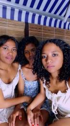 SissiFrenchy webcam model stream image