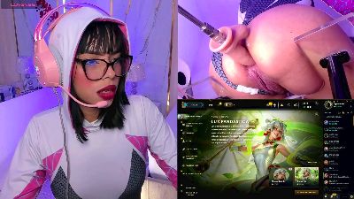 Nyveth webcam model stream image