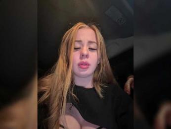 Miss-Etikaa webcam model stream image