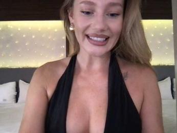 StellaMuse webcam model stream image