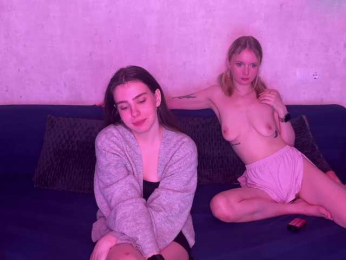 Maliinaa webcam model stream image