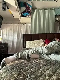 PeytonJohnn webcam model stream image