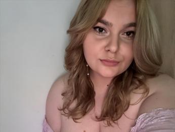 MeganDarcy webcam model stream image