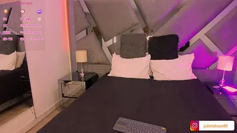 JulietaHazze webcam stripchat model stream image