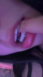 eymi4 webcam model stream image