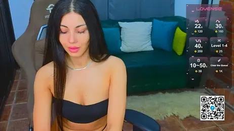 Emmi_Swon webcam model stream image