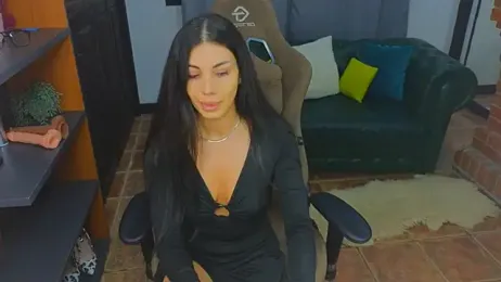 Emmi_Swon webcam model stream image