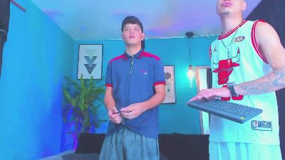 KINGOFHEAVENS_ webcam model stream image