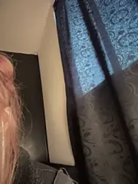 _Danna webcam model stream image