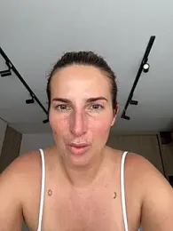 Thescorpionfr_ webcam model stream image