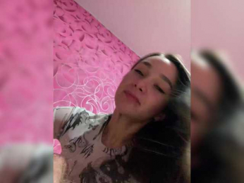 Queen-of-squirt webcam bongacams model stream image