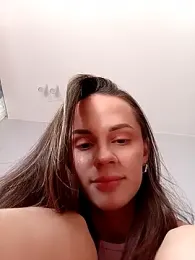 Maya_Bay webcam model stream image