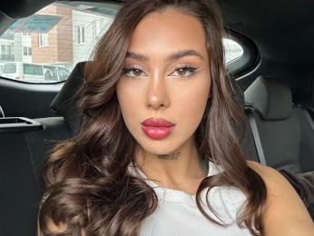 EvvaMiller webcam livejasmin model stream image