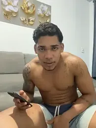 YuriCardosox79 webcam stripchat model stream image