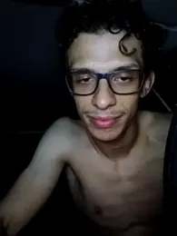 novin99 webcam model stream image