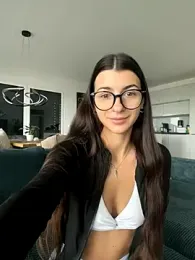 Wildberry_ webcam model stream image