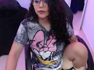 maily-windsor webcam model stream image