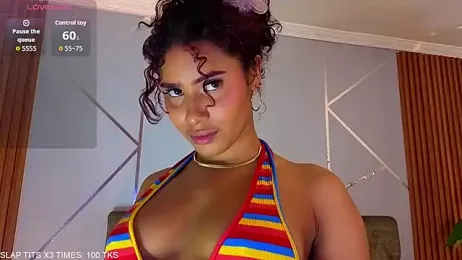 charlottee_white webcam stripchat model stream image