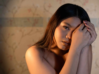 EllizabethTan webcam model stream image