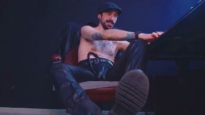 AxelColton webcam model stream image