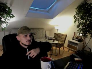 Terry Sweet webcam model stream image