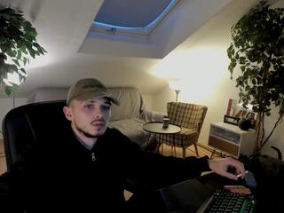 Terry Sweet webcam model stream image