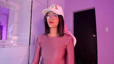 daphne_courtis webcam cam4 model stream image